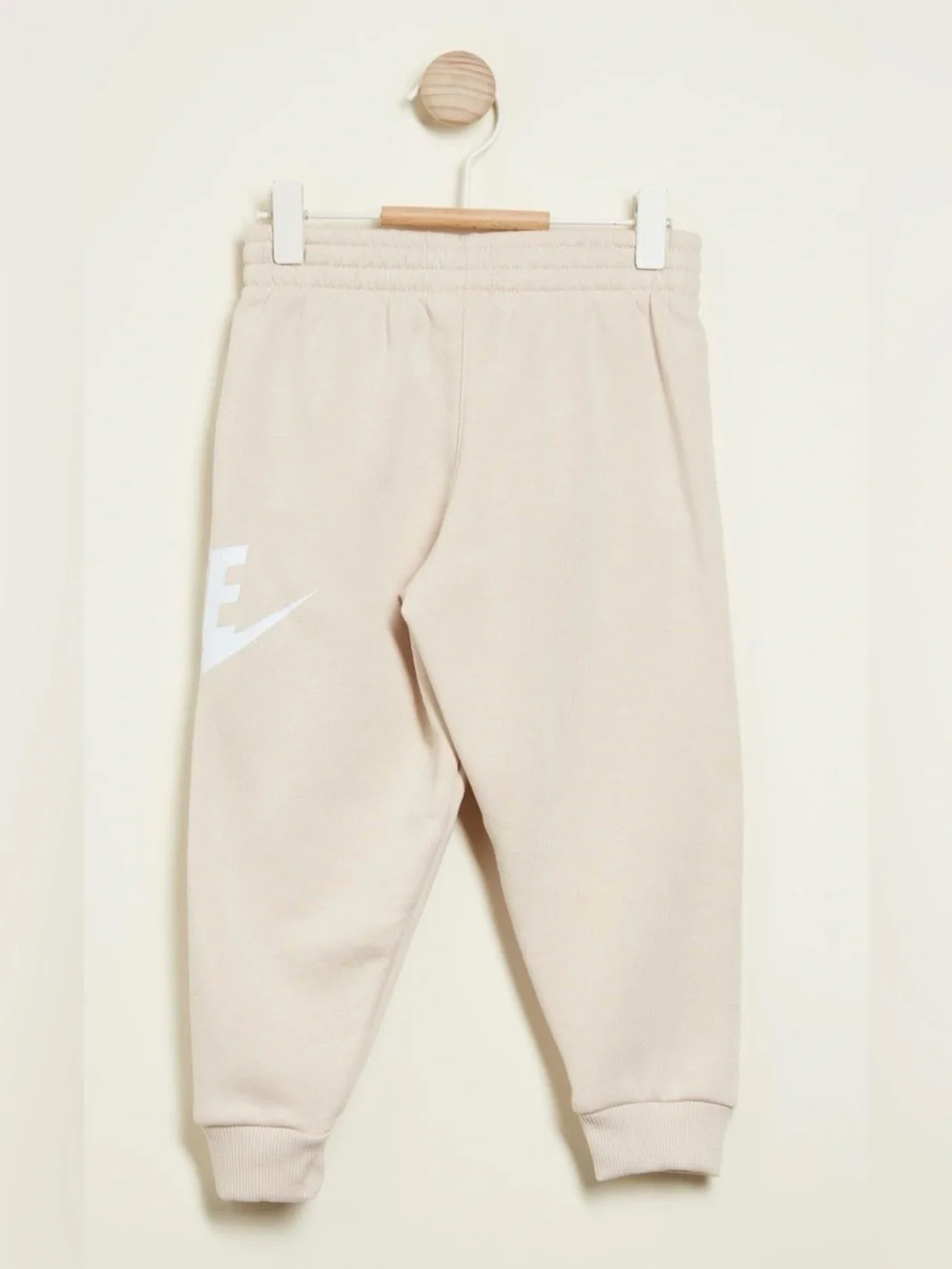 Nike Club Fleece Jogger Pants Kids Size 4–5 – Sand Drift - Unisex